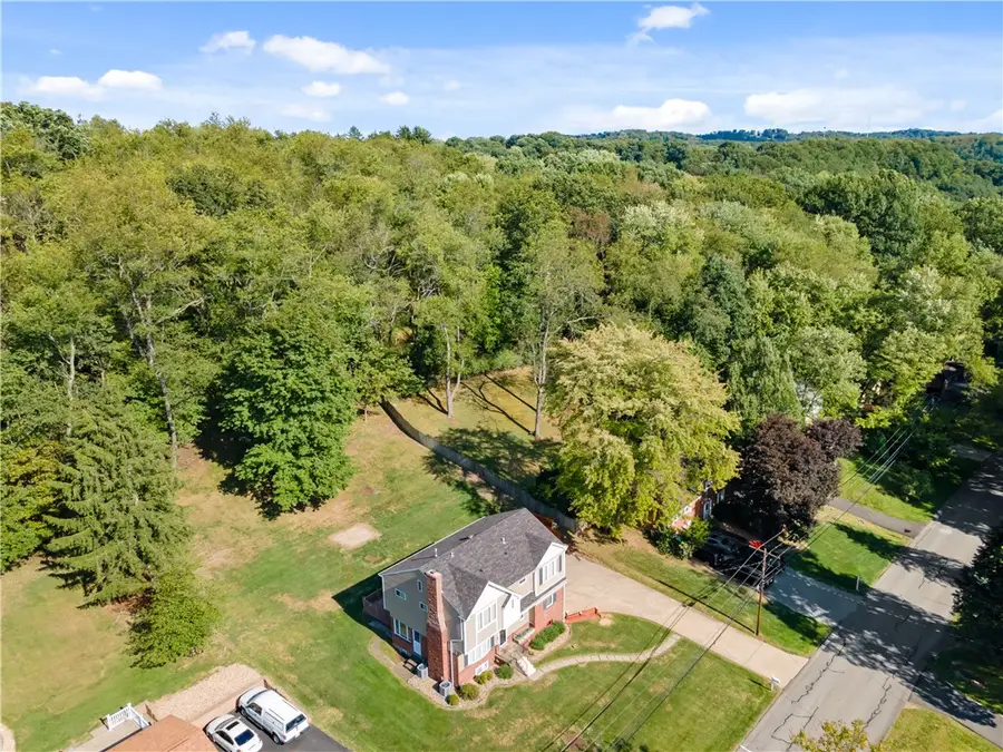 2467 Trotter Dr, Allison Park, PA 15101 - #3