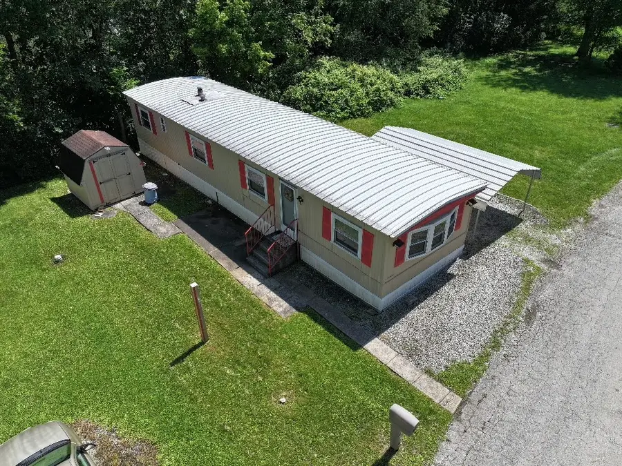 1044 Bert Cir, Penn, PA 15675 - #2