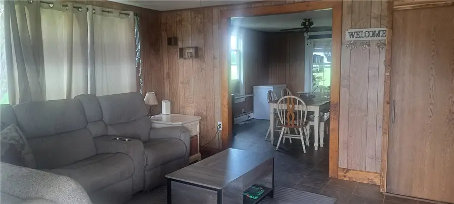 2294 Ringgold Timblin Rd, Ringgold, PA 15770 - #2