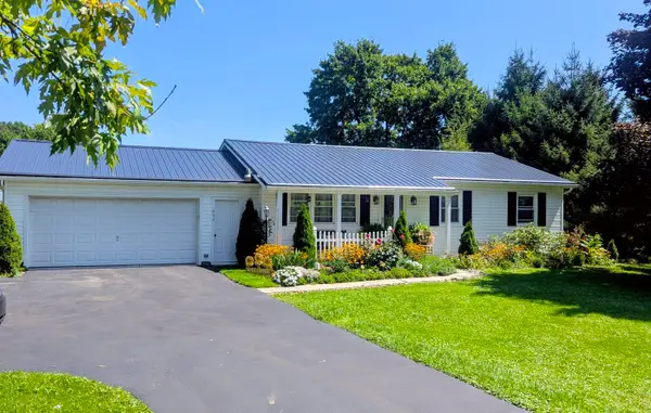 632 Grove City Road, Slippery Rock, PA 16057