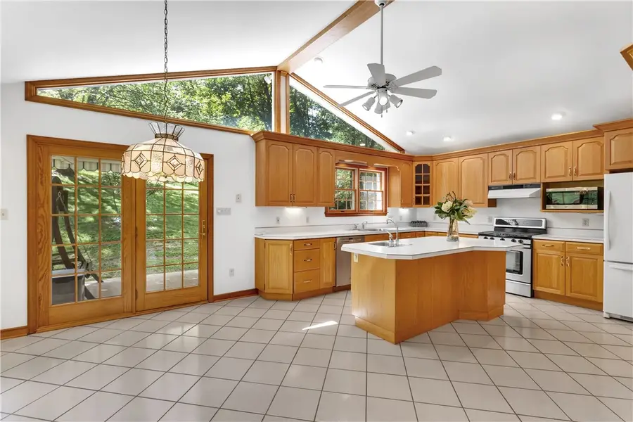 2965 E Elfinwild Rd, Allison Park, PA 15101 - #3