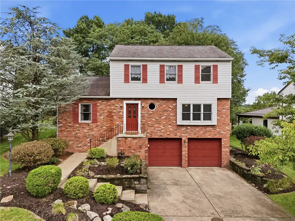 102 Jarod Dr, Coraopolis, PA 15108 - #1