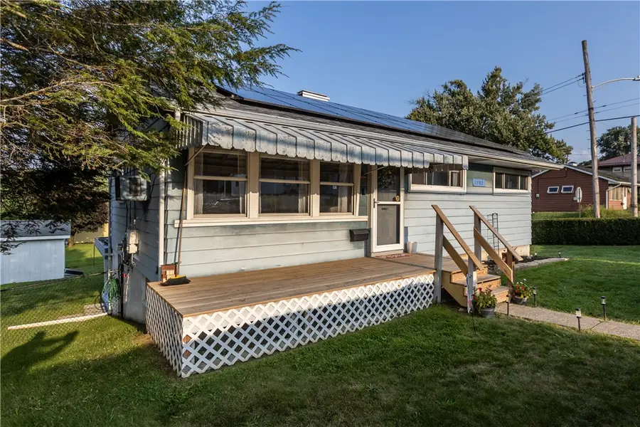 1702 Maratta Rd, Aliquippa, PA 15001 - #2