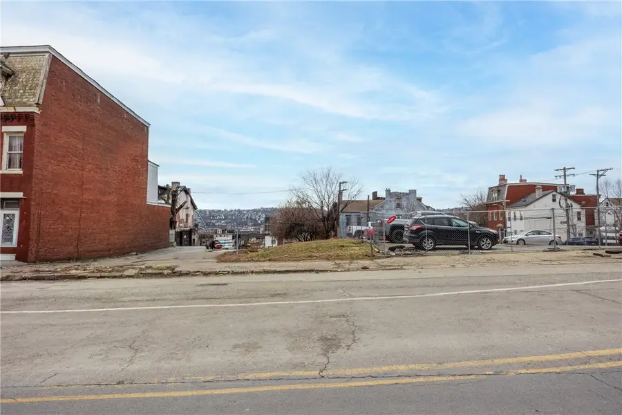2106 5th Ave, Pittsburgh, PA 15219 - #2
