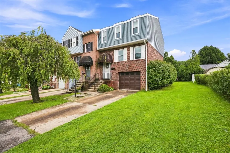 3198 Coulson Dr, Lower Burrell, PA 15068 - #2