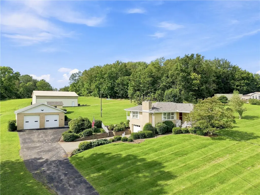 587 Flatwoods Rd, Vanderbilt, PA 15486 - #1