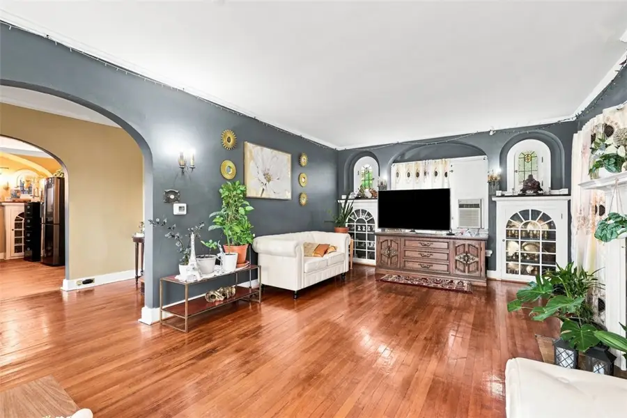 2210 Brownsville Rd, Pittsburgh, PA 15210 - #3