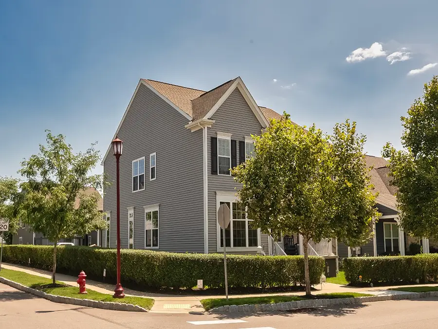 420 Meeder Ln, Cranberry, PA 16066 - #2