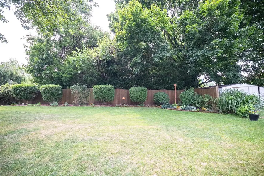 105 Viennese Drive, Pittsburgh, PA 15209 - #3