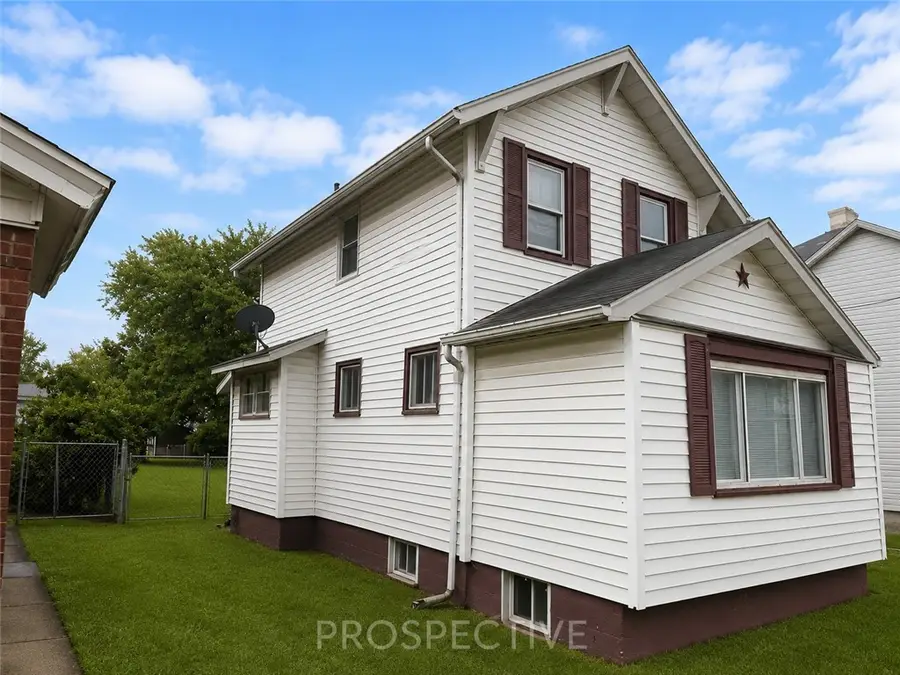 30 Collins Ave, Uniontown, PA 15401 - #3