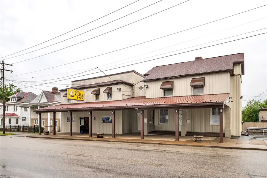 277 N Gallatin Ave, Uniontown, PA 15401 - #3
