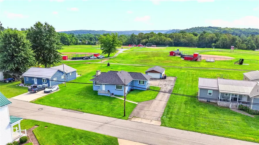 734 Cemetery Rd, Perryopolis, PA 15473 - #2