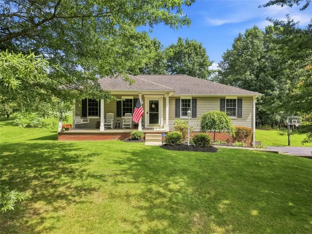405 Freedom Rd, Freedom, PA 15042 - #1