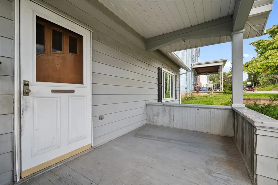 223 Pershing Dr, New Kensington, PA 15068 - #3