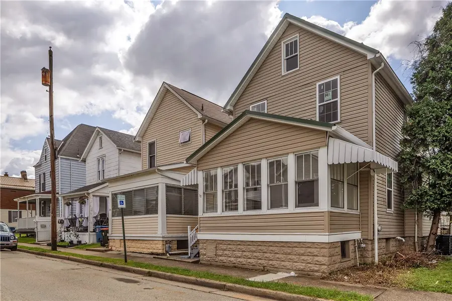 30 Avenue B, Latrobe, PA 15650 - #3