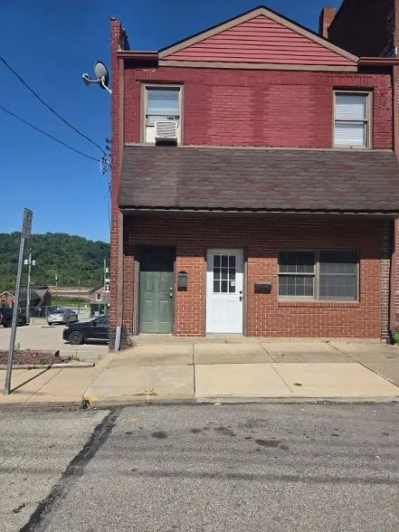 407 Cavitt, Trafford, PA 15085