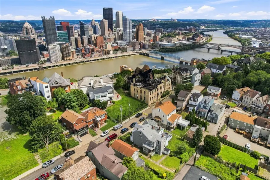 9 Fetzer Street, Pittsburgh, PA 15211 - #2
