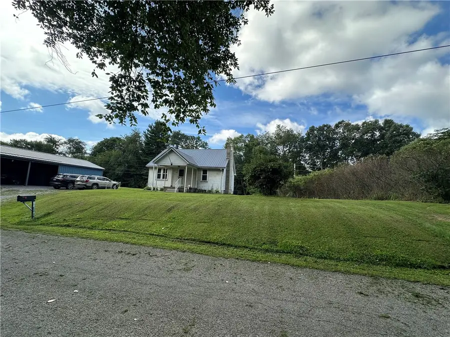120 Maple Rd, Karns City, PA 16041 - #2