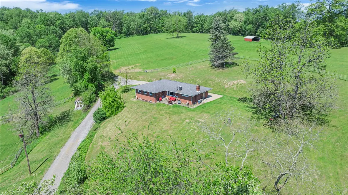 383 Ridgemont Dr, Midland, PA 15059 - #1