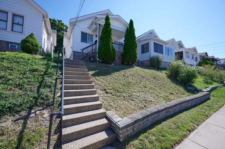 1245 Woodbourne Avenue, Pittsburgh, PA 15226 - #3