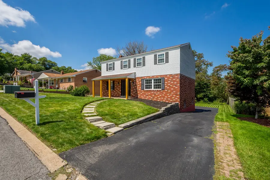 1013 Dana Drive, West Mifflin, PA 15122 - #2