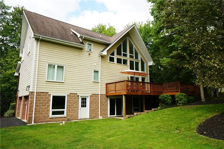 109 Lovi, Baden, PA 15005 - #2