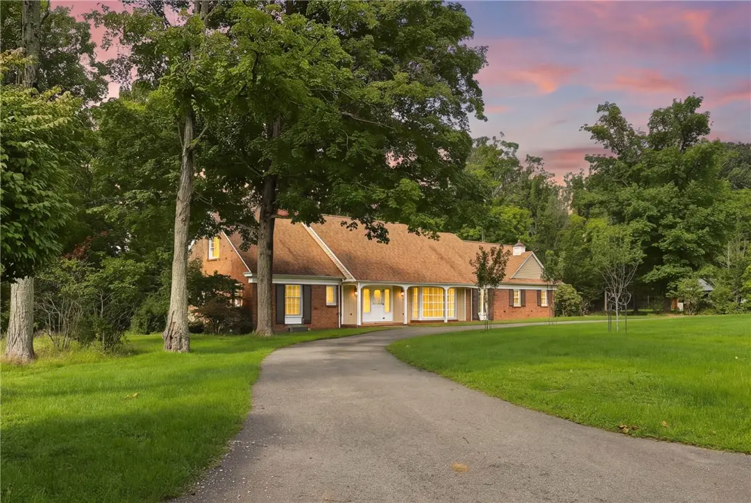 124 Hermitage Cir, Ligonier, PA 15658 - #1