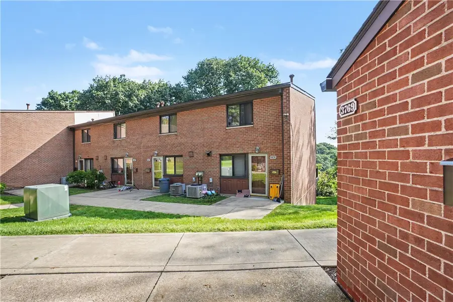 3769 Allendale Circle, Pittsburgh, PA 15204 - #3