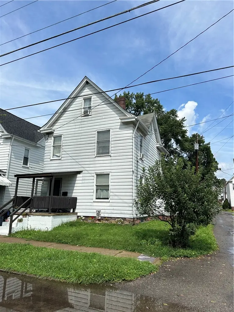 410 Eau Claire St, Butler, PA 16001 - #3
