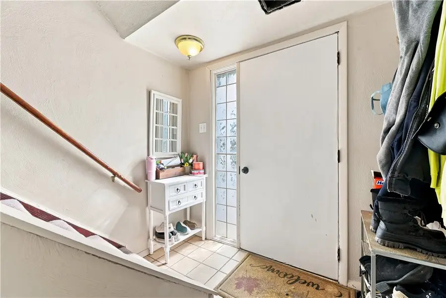 1203 Anna Ave, West Mifflin, PA 15122 - #2