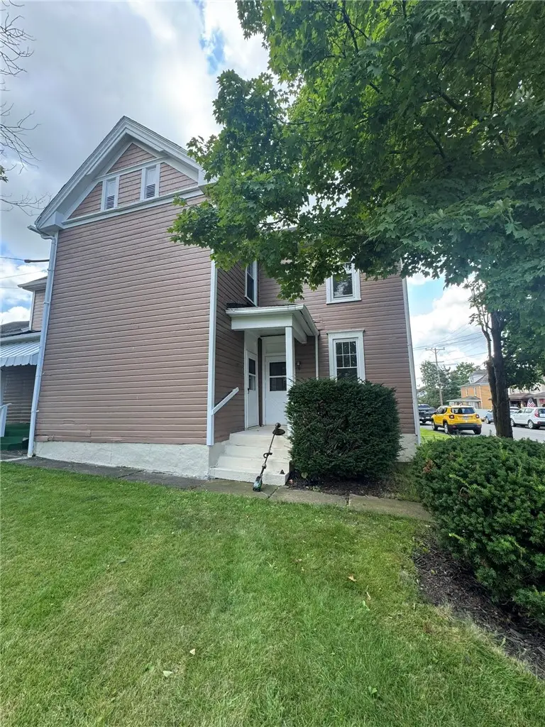 500 Painter St, Everson, PA 15631 - #1