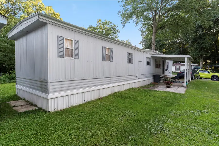 136 Lambert Ln, Greensburg, PA 15601 - #2