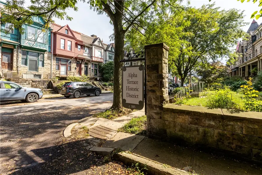 710 N Beatty St, Pittsburgh, PA 15206 - #2