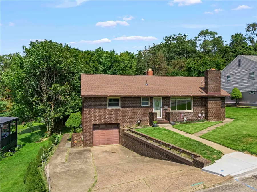 107 Pennsylvania Blvd, Monessen, PA 15062 - #3