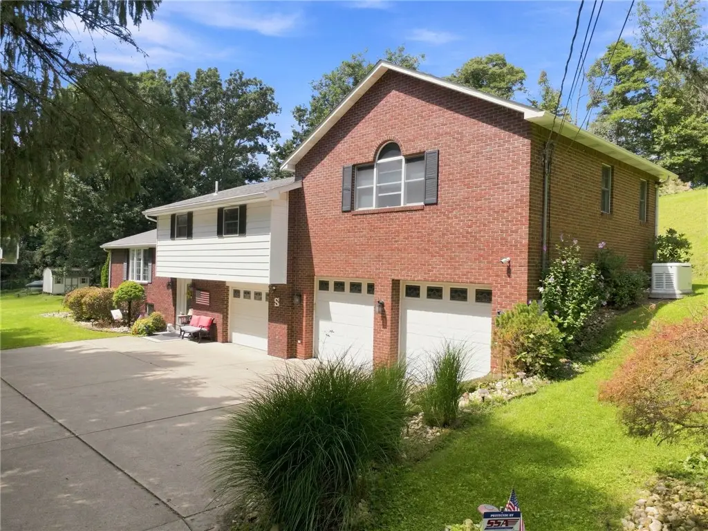 859 Meadowbrook Rd, Trafford, PA 15085 - #1