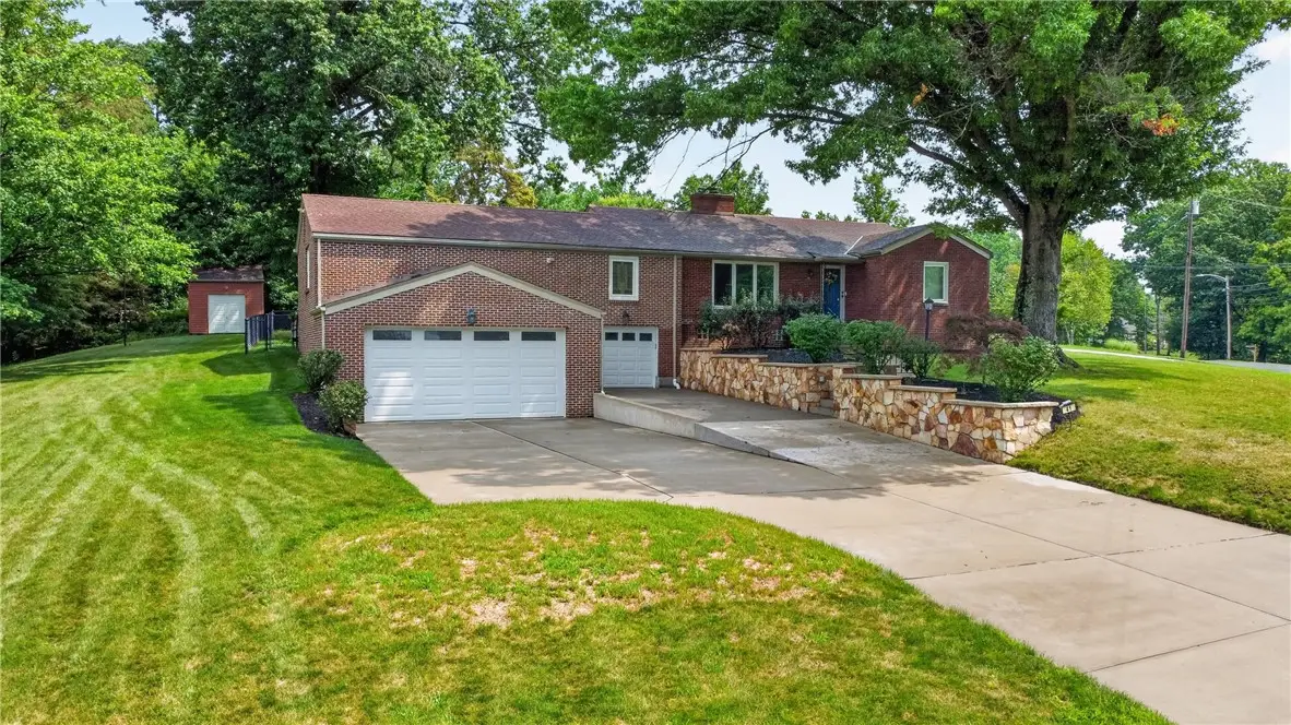 41 Highland Dr, Cecil, PA 15057 - #1