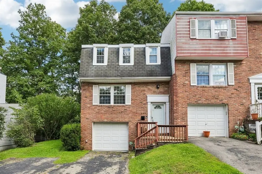 446 Hunting Creek Road, Canonsburg, PA 15317 - #1