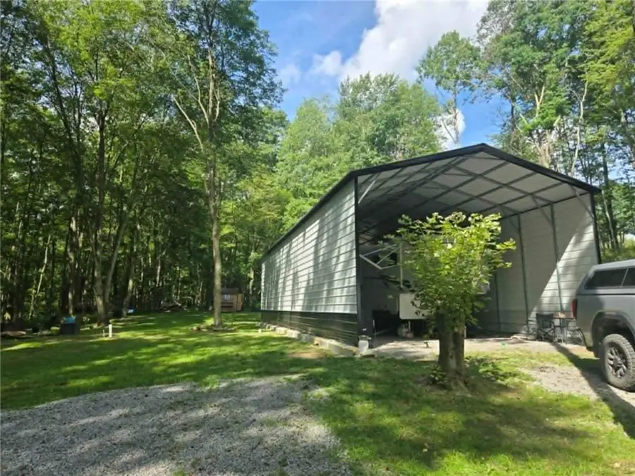116 Hickory Rd, Petrolia, PA 16050 - #3