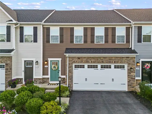 161 Black Oak Ln, Mc Donald, PA 15057