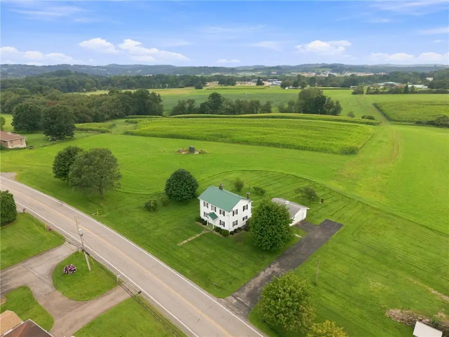 985 E Pike Rd, Indiana, PA 15701 - #3