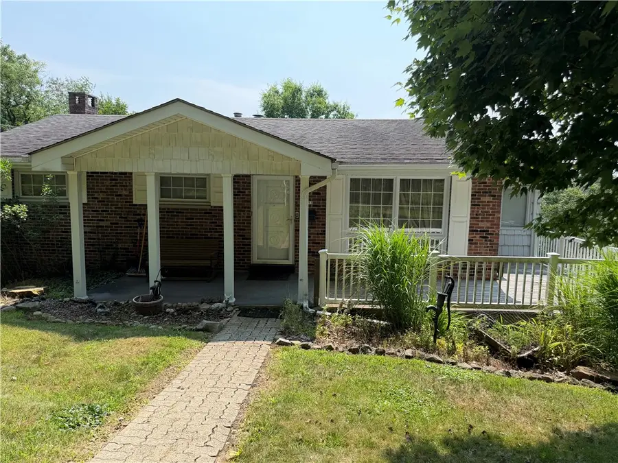 353 Madison Ave, Leechburg, PA 15656 - #2