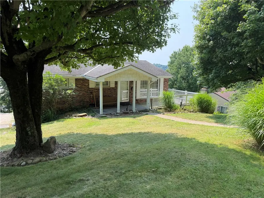 353 Madison Ave, Leechburg, PA 15656 - #3