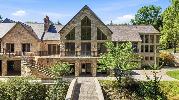 1700 Forker Blvd, Hermitage, PA 16148