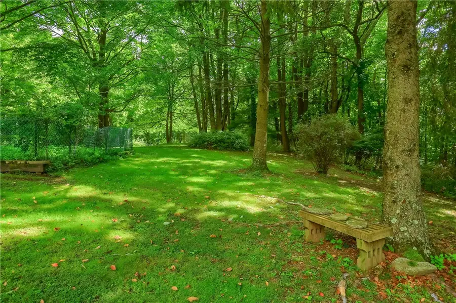 119 Buckingham Drive, Valencia, PA 16059 - #3