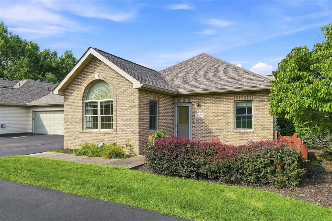 117 Steeplechase Cir, Gibsonia, PA 15044 - #1