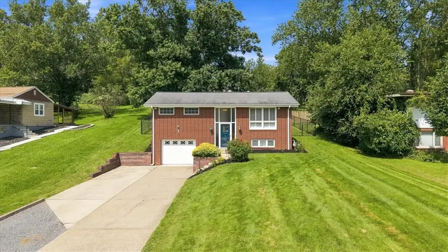 18 Diebold Road, McKees Rocks, PA 15136 - #2