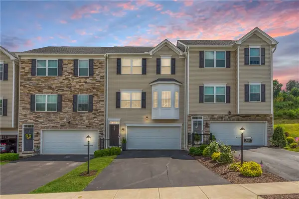 662 Freedom Drive, Carnegie, PA 15106