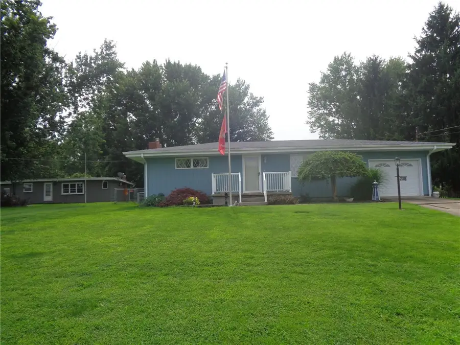 781 Homestead Ave, Scottdale, PA 15683 - #2