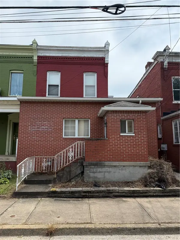 224 S 5th Street, Jeannette, PA 15644