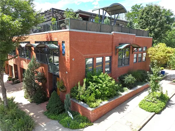 800 Beech Avenue, Pittsburgh, PA 15233